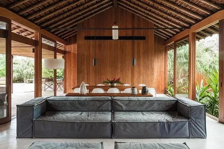Casas e chalés: exemplo de uso de eucalipto tratado